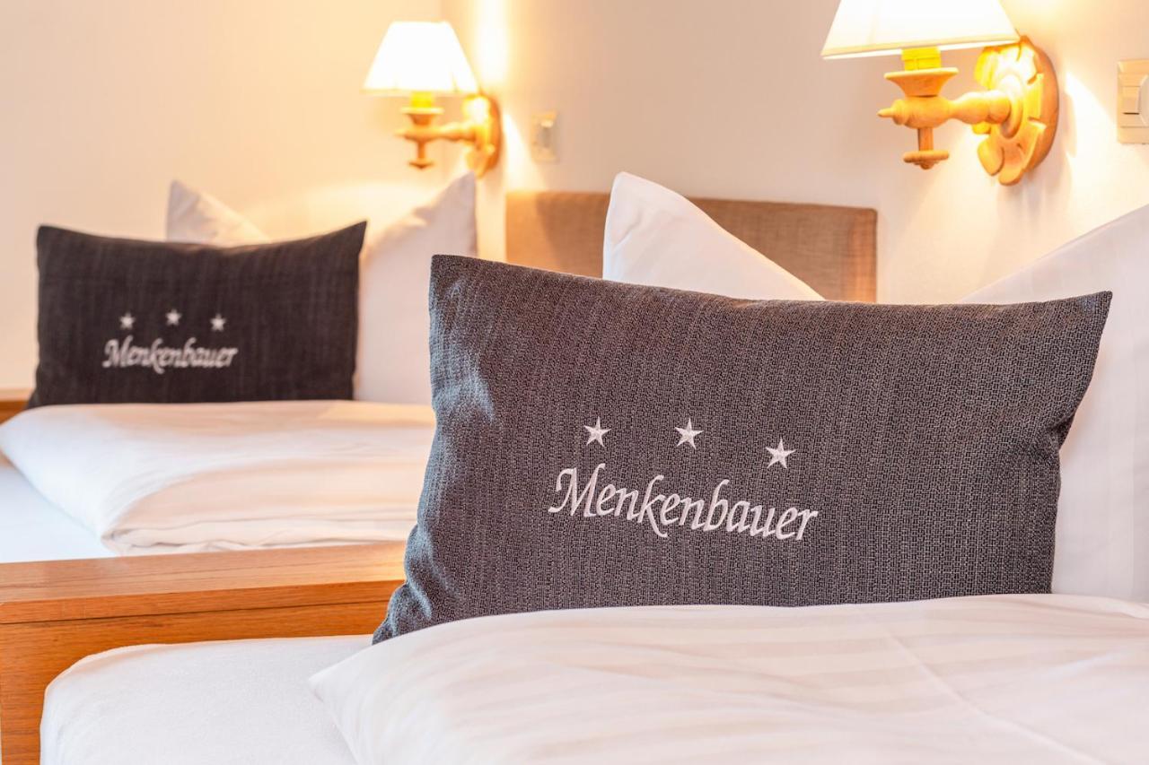 Gaestehaus Menkenbauer 鲁波尔丁 外观 照片